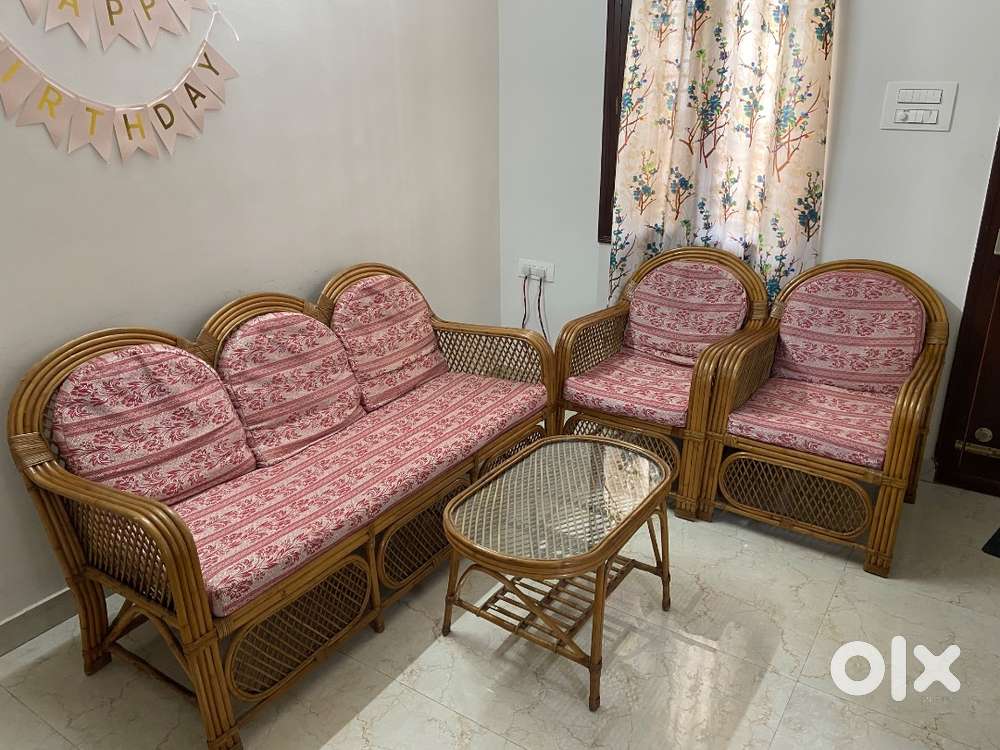 3+1+1 seater bamboo sofa with center table