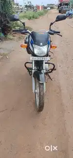 Bajaj ct 100