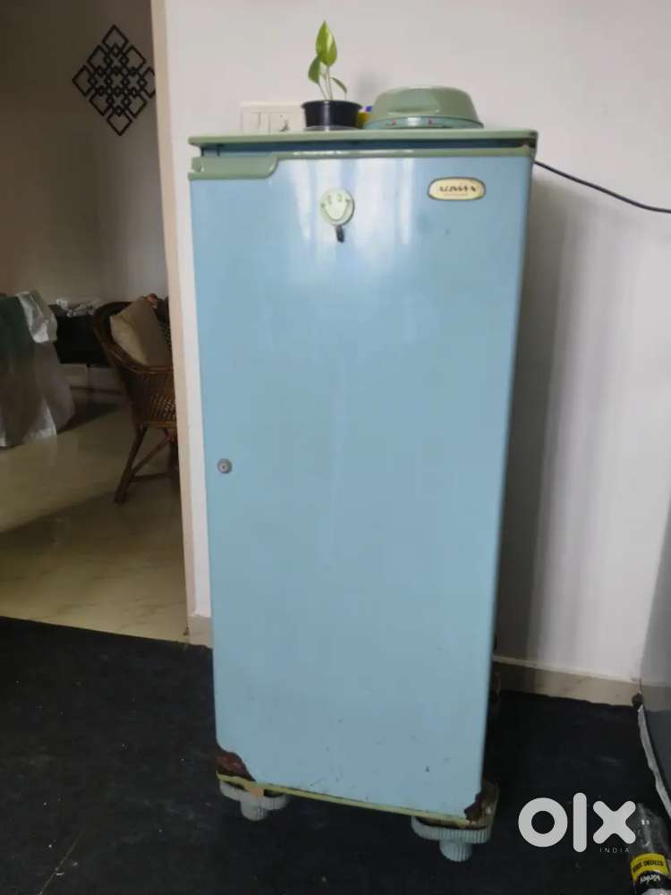 Refrigerator for sale