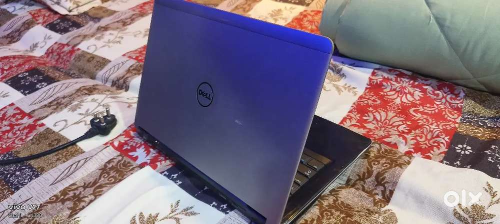 Best condition laptop dell laptop storage 8gb ram 8gb i5