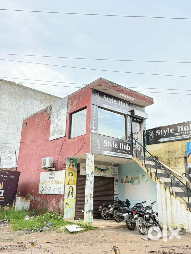 Double story shop, Chandigarh University
