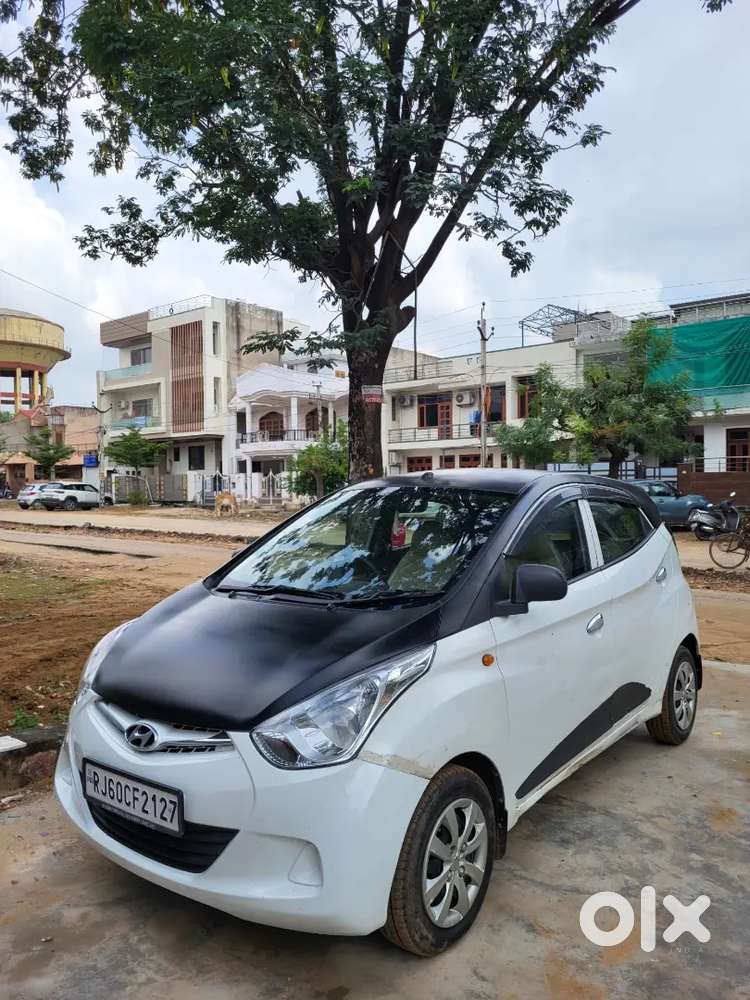 Hyundai Eon CNG On Paper Mint Condition Less Driver Car For Sale