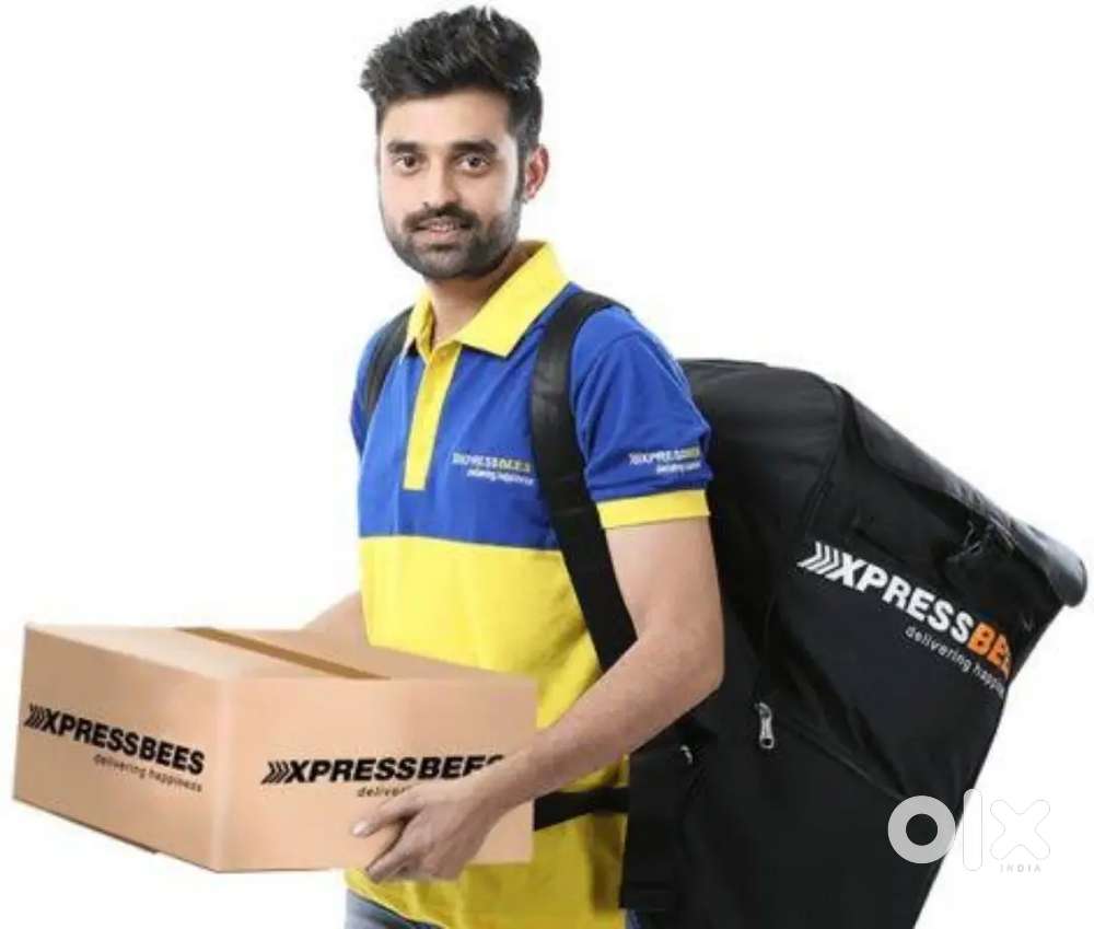 Delivery boy/ girl at Xpressbees