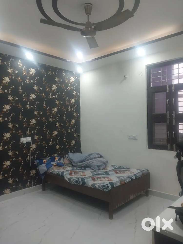 You should include key details like the type of property