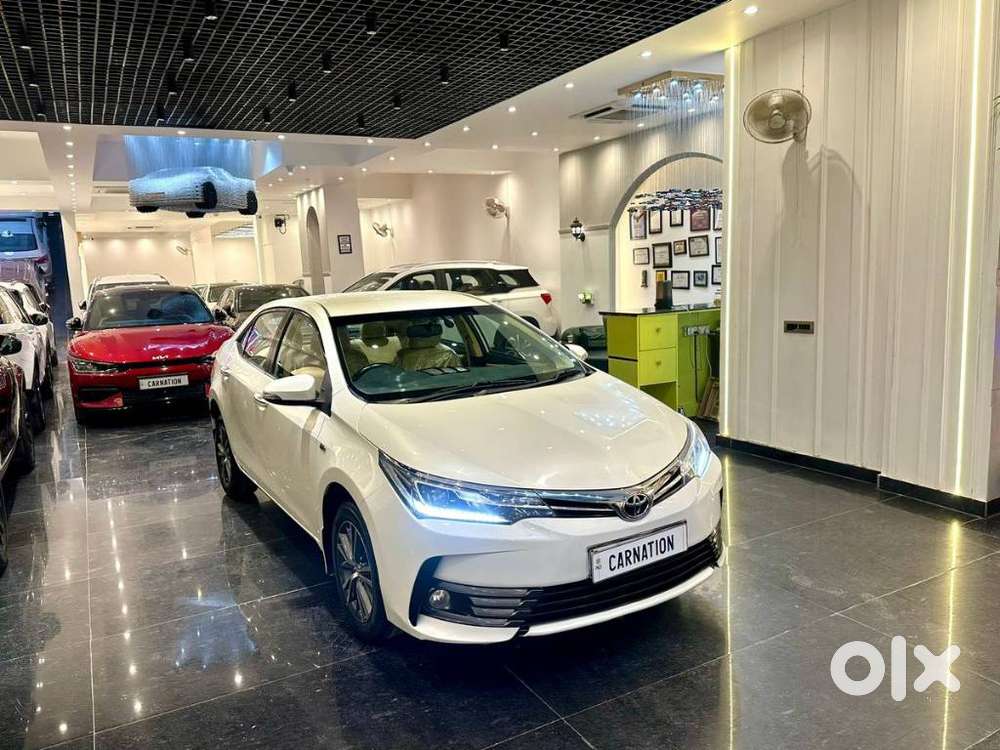 Toyota Corolla Altis 2013-2017 VL AT, 2017, Petrol