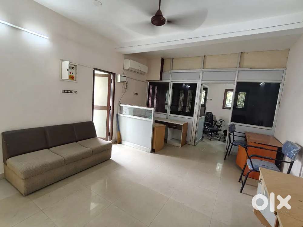 COMMERCIAL OFFICE FOR RENT VADAPALANI/ASHOK NAGAR NR METRO STATION