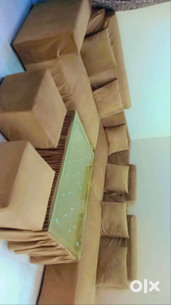 Selling My Cozy & Stylish Sofa with a centre table – Perfect