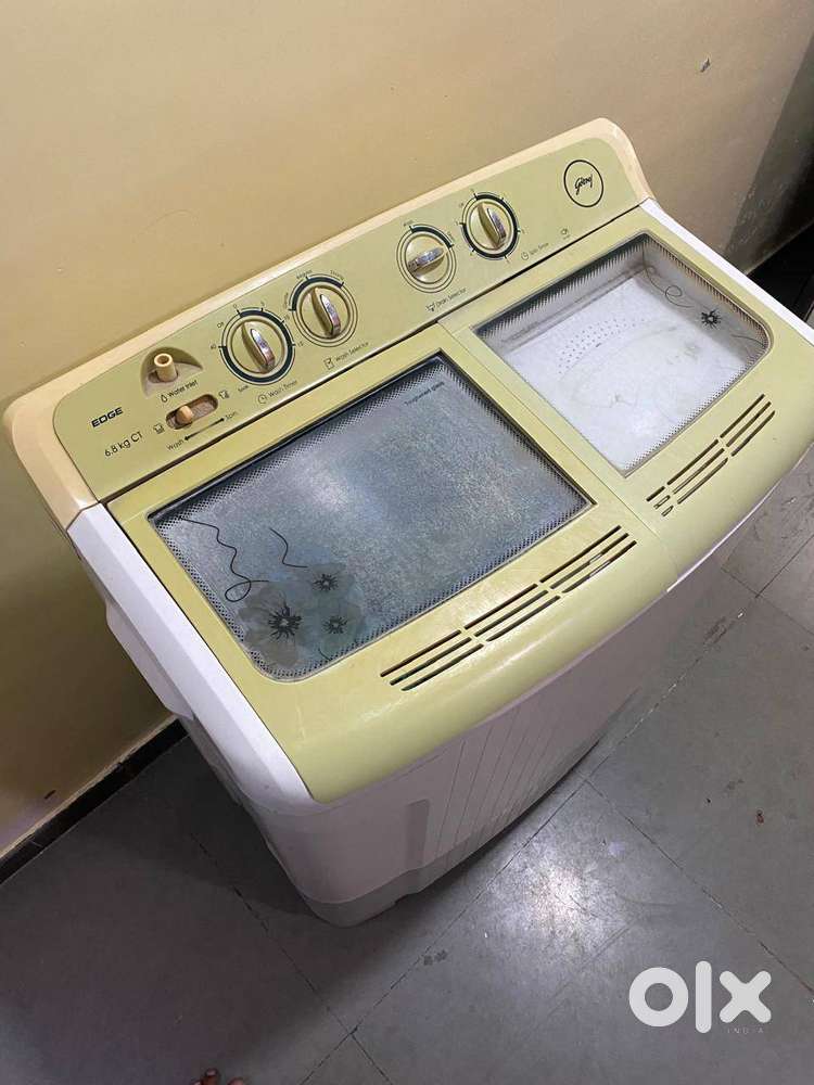 Want To Sell My Fully Working Semi Automattic Washing Machine