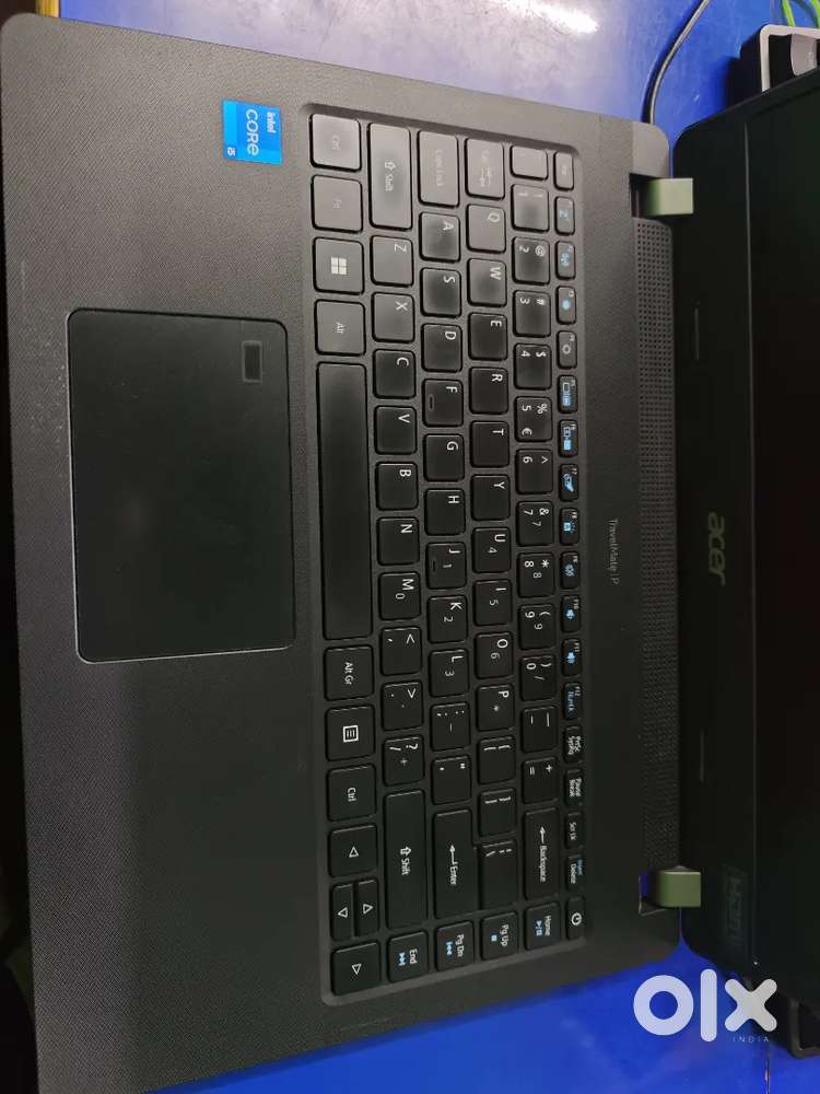 Acer laptop P214