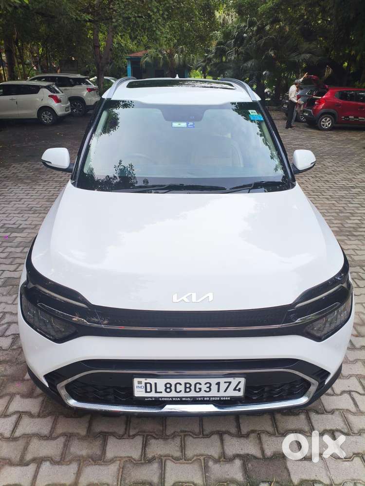 Kia Carens 1.5 Luxury Plus Turbo DCT 7 STR, 2023, Petrol