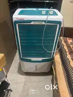Cooler with honey comb