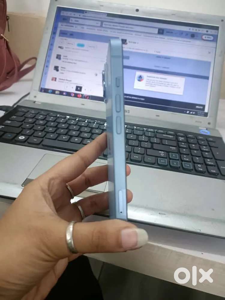 Selling my 6 months old iPhone 14 need urgent money