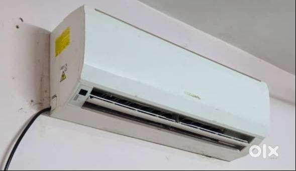 O General 1 Ton AC in Good Condition (Used) (Price Negotiable)