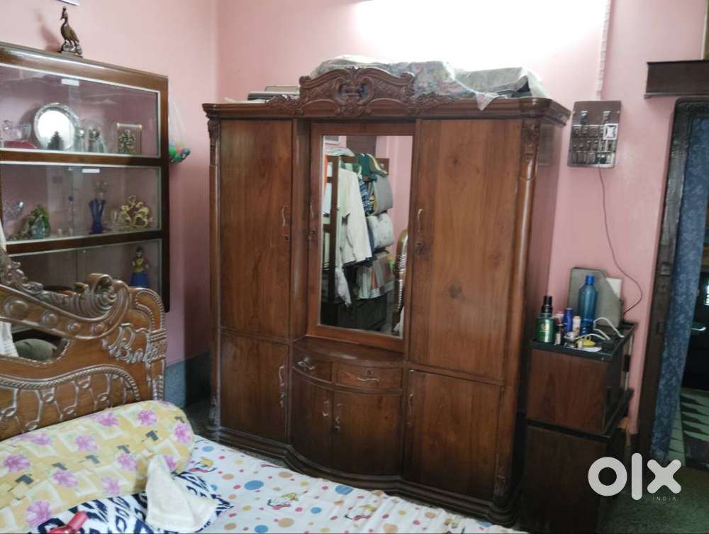 Dresser cum Wardrobe made of pure segun wood