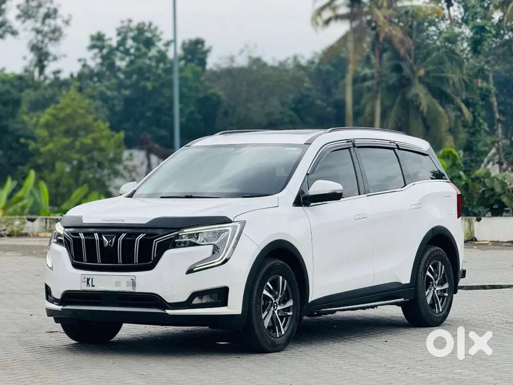 Mahindra XUV700 2024