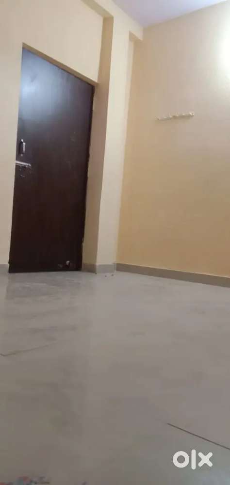 1BHK Flat for Rent 1Km from Birsa Chowk, New Bandhu Nagar