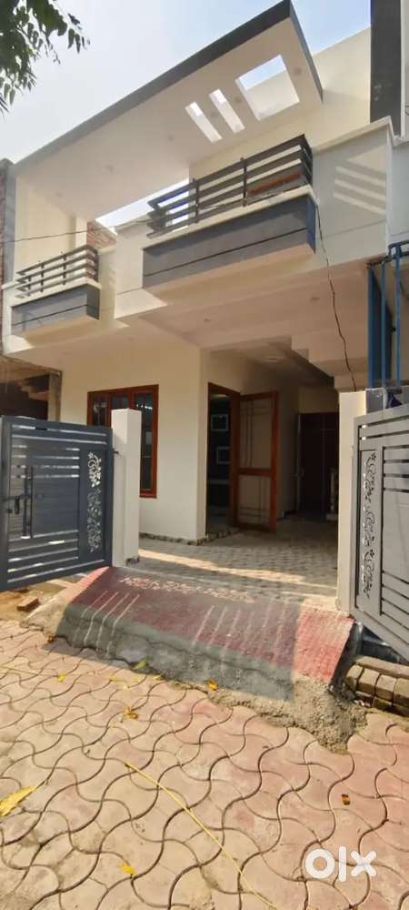 House for sale near Shivam Bharat school near chinhat tiraha lko