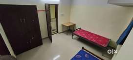 Room for rent or hostel near thampanoor,thycaud with attached bathroom