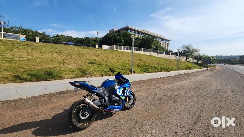 Suzuki gsxr 1000 moto gp edition