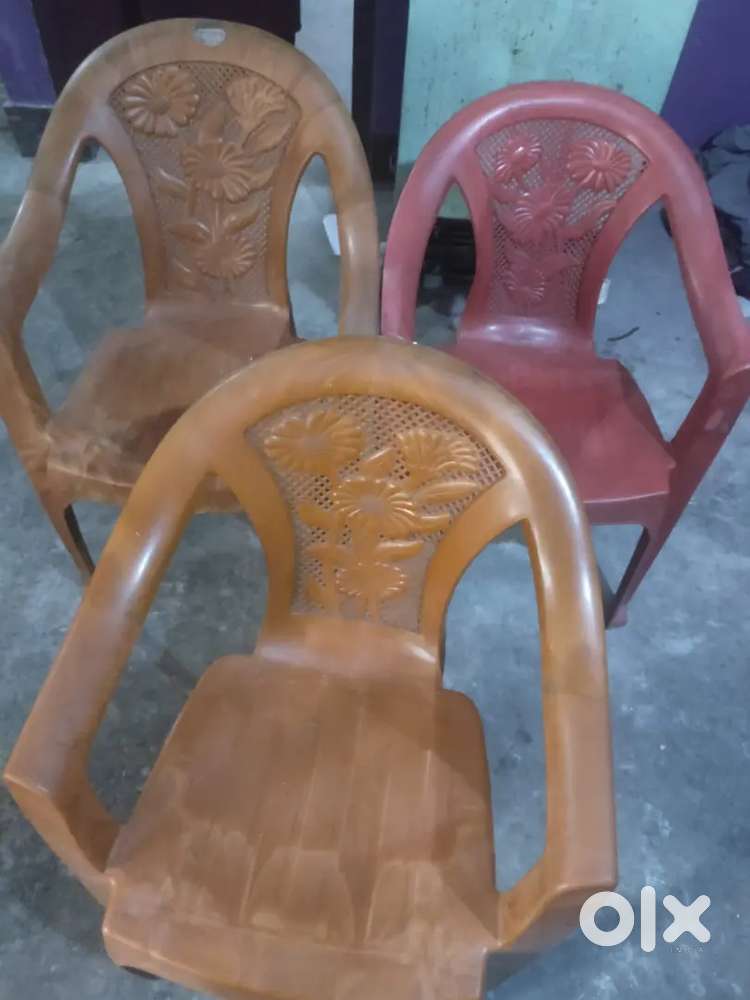 Computer table 3pc And 2pc chair For sale