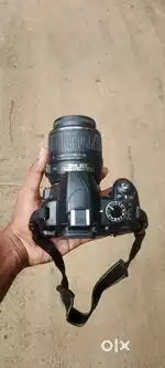 NIKON D3500