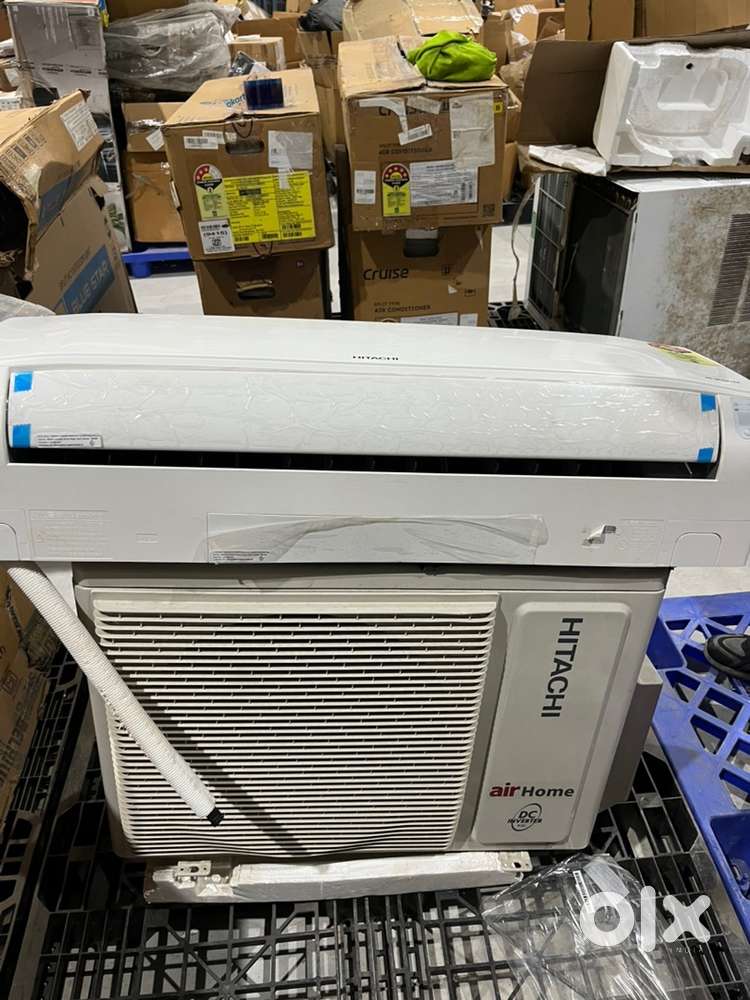 Hitachi 1.5 Ton class 5 star Xpandable inverter Spkit AC (Brand New)