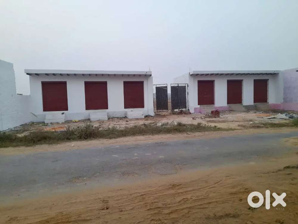 RENT PE FARM+SHOPS