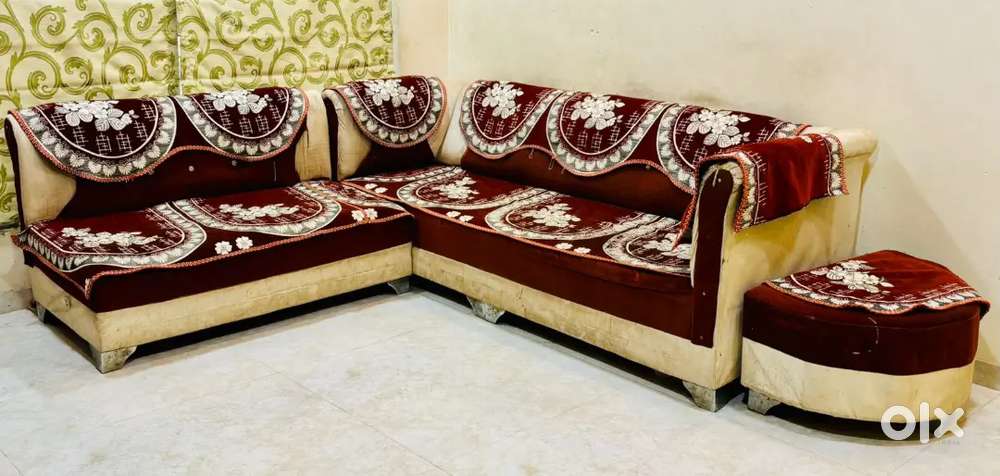 L-shaped sofa for sell