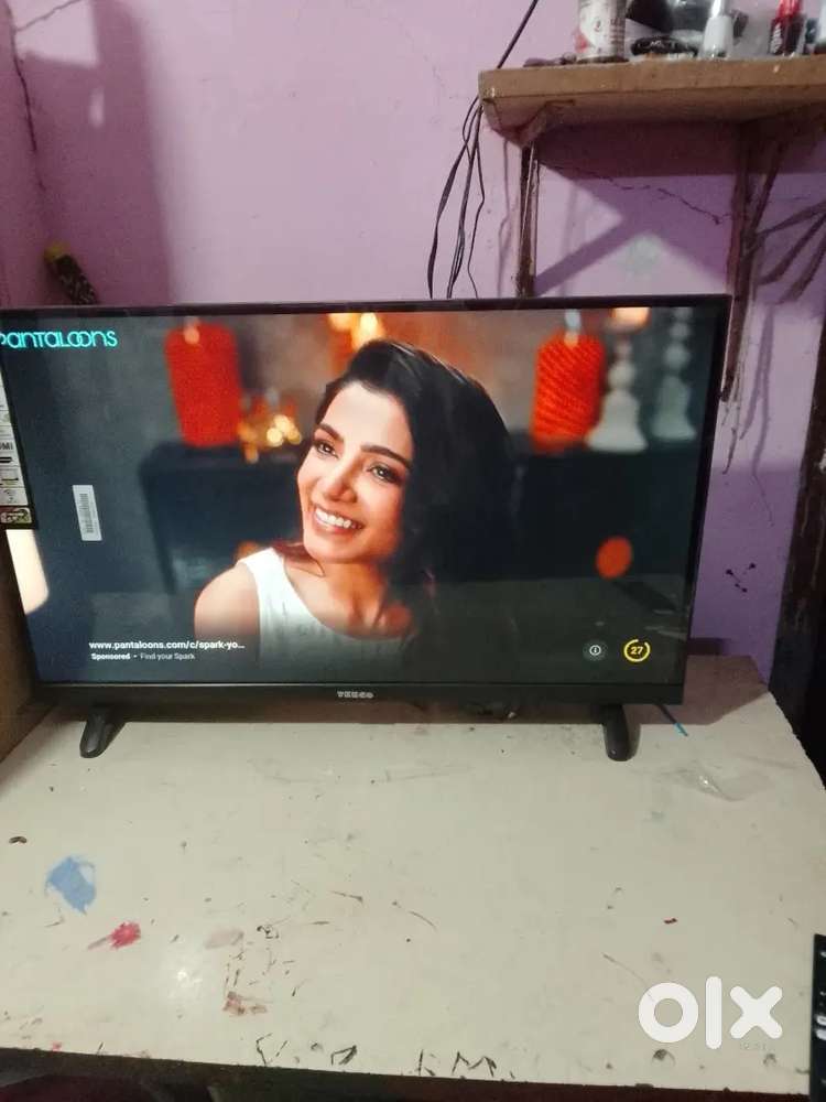 LED TV 32 inch ego company black colour