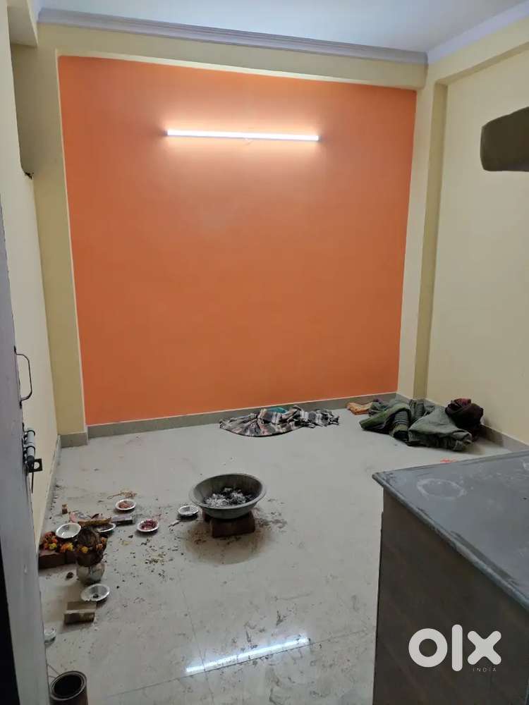 One room set for rent in new Ashok nagar delhi 96