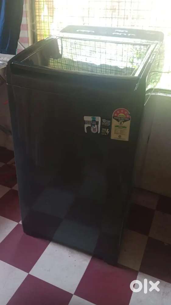 WHIRLPOOL 7.5 KG TOP LOAD WASING MACHINE