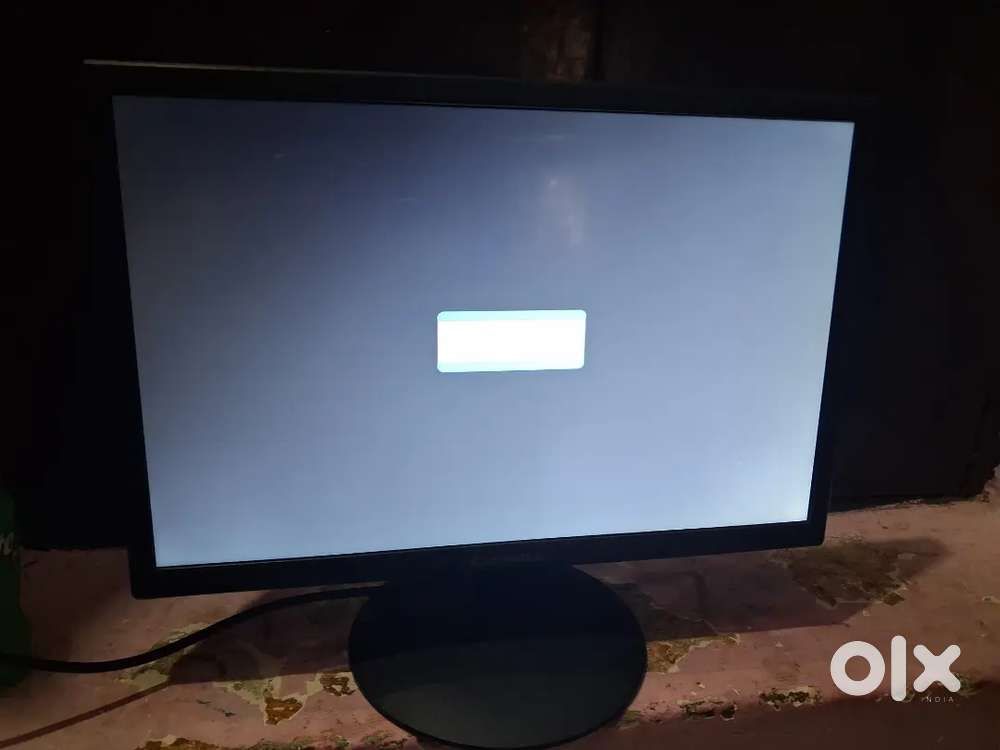 Monitor Hdmi VGA 2 connect fully Working condition