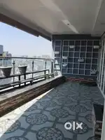 4.5 bhk furnished flat for sale