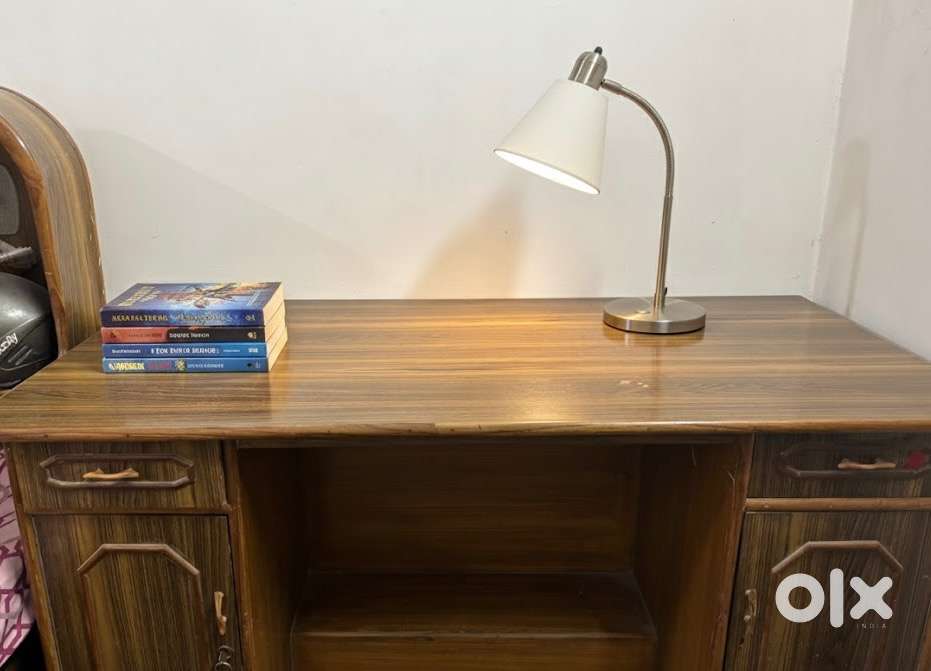 Shesham Study Table