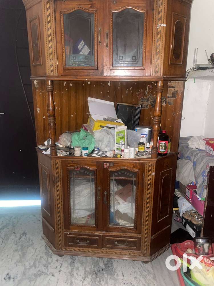 Furntire storage set