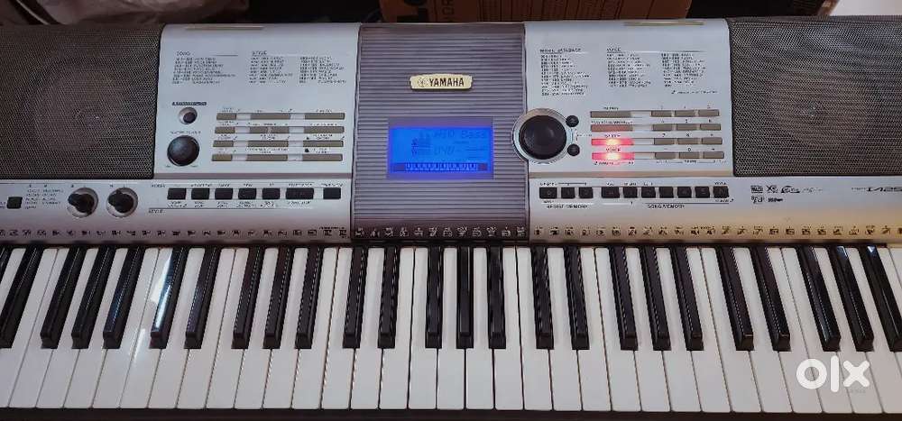 Yamaha keyboard psr1425