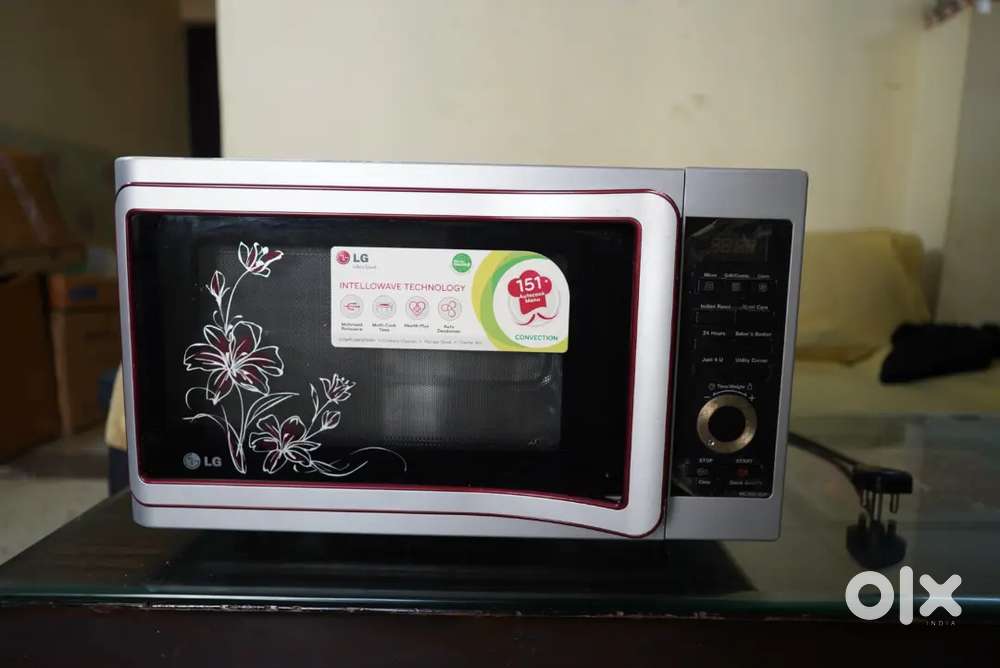 LG Convection Microwave Oven 28 Litres (Model: MC2881SUP, Year: 2012)