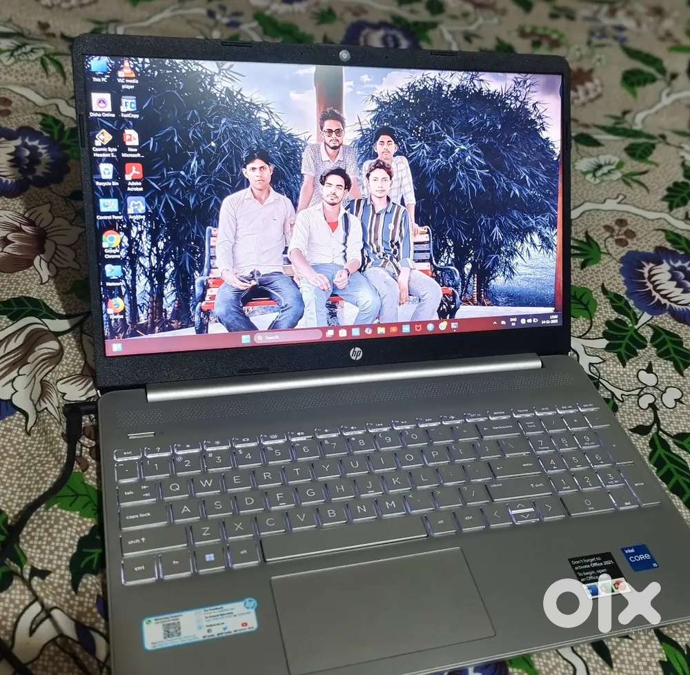 HP LAPTOP 15S-FR4000TU