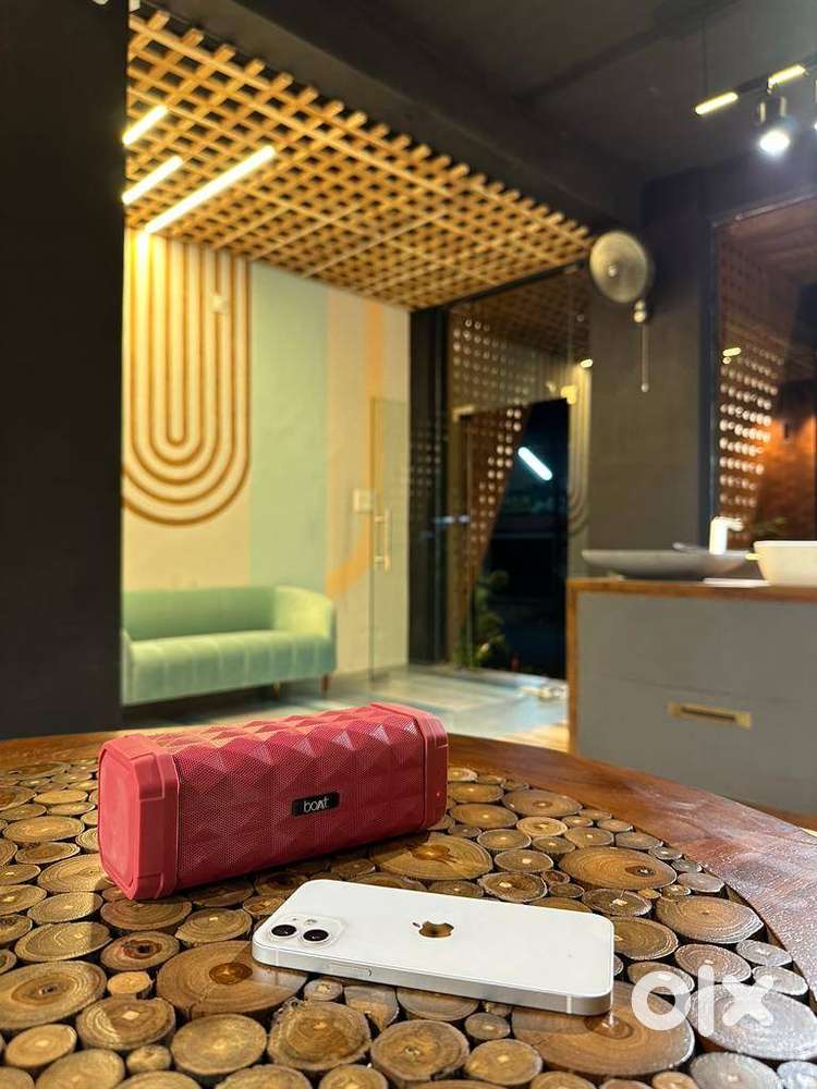 Tiles and Sanitaryware showroom for sale