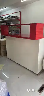 Cash counter table with one sid covered