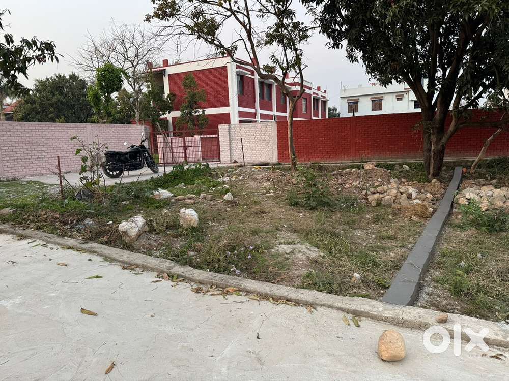 PLOT FOR SALE REGISTRY AND 143