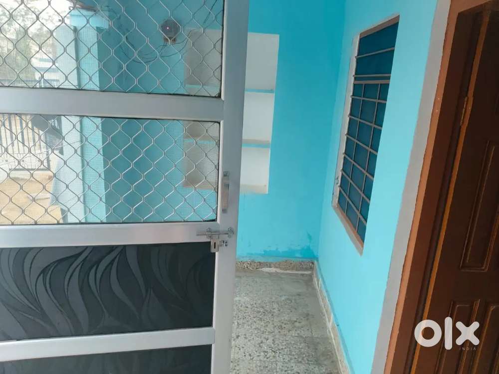 1 Room 1 kitchen 1 bathroom
