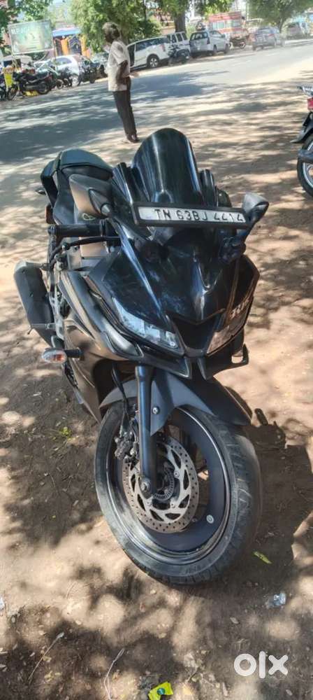 Single owner, showroom condition, new back tyre