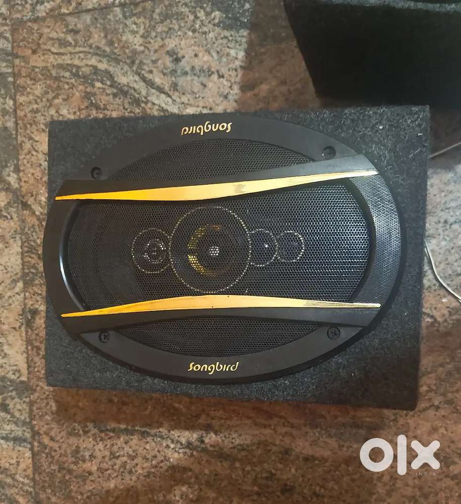 Brand new 5 way coaxial woofer type speaker with boxes