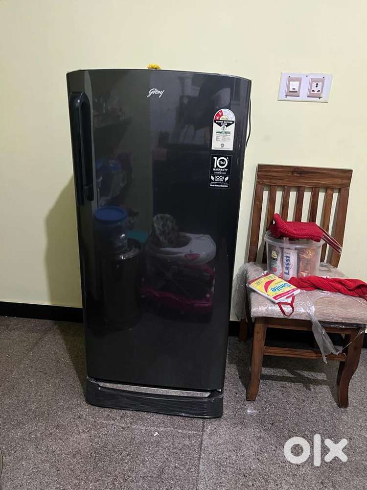 Godrej 185 ltrs almost new single door fridge for sale