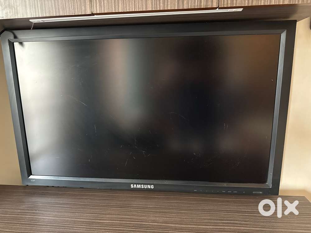 Samsung SyncMaster 400MX-2 40” Monitor