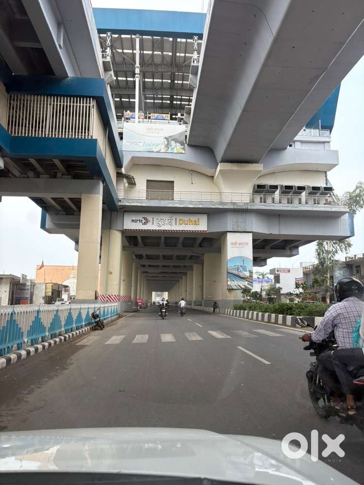 2 side open Commercial use plot on road 200 sqyd