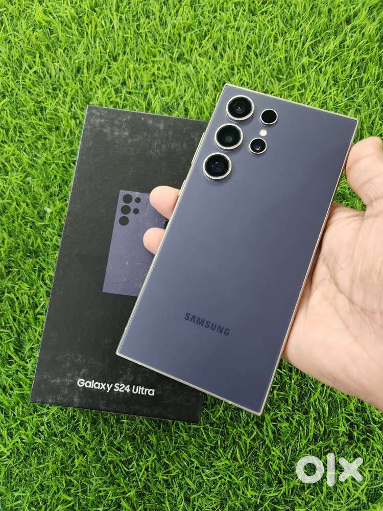 Selling S24 Ultra, Less Used, Mint Condition,12/256GB Variant.  Warran