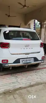 Hyundai Venue 2021 Diesel Well Maintained