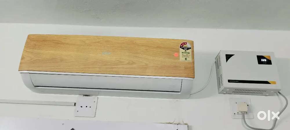 4 months old Brand new AC for urgent sell